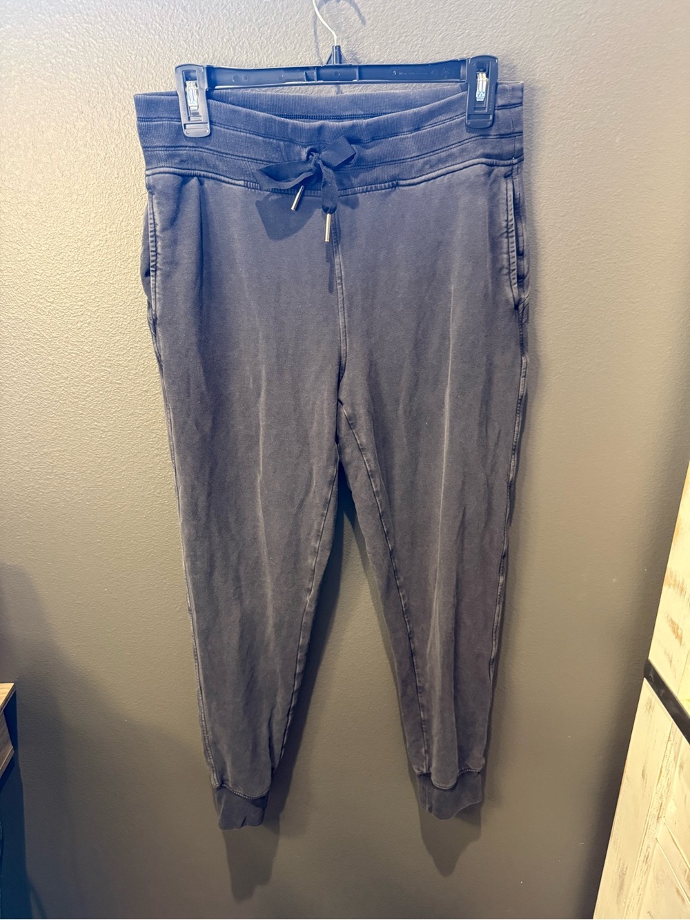 Athleta Charcoal Black Ribbed Waist Jogger